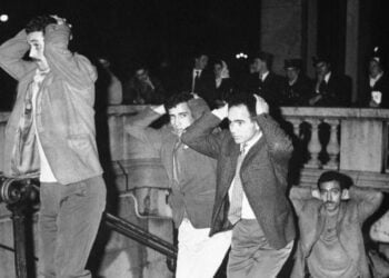 Das Vergessene Massaker von Paris