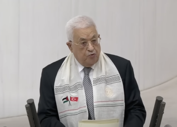 Mahmoud Abbas hielt bei seinem Besuch in der Türkei eine Rede vor dem türkischen Parlament