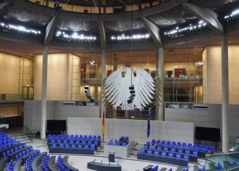 Es ist geschehen: Rechtsextreme Partei zum ersten Mal seit 1945 wieder stärkste Kraft