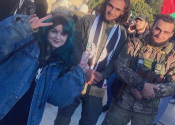 Nur ein Syrien, in dem all diese Syrerinnen und Syrer die gleichen Rechte und Freiheiten haben, kann eine Lösung sein